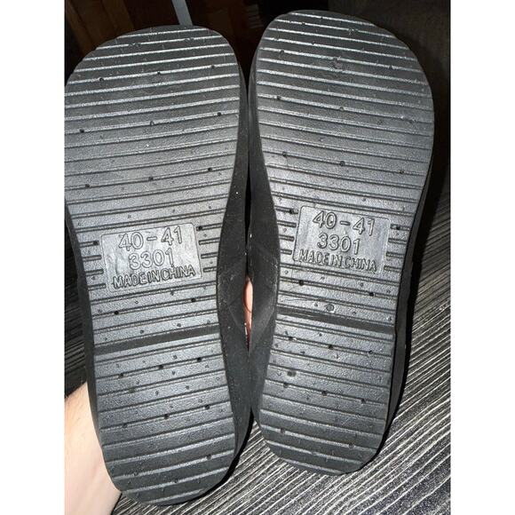 6/$25 Rubber Bow Closed-Toe House/Shower Shoes Sz. 40/41 - Picture 3 of 6